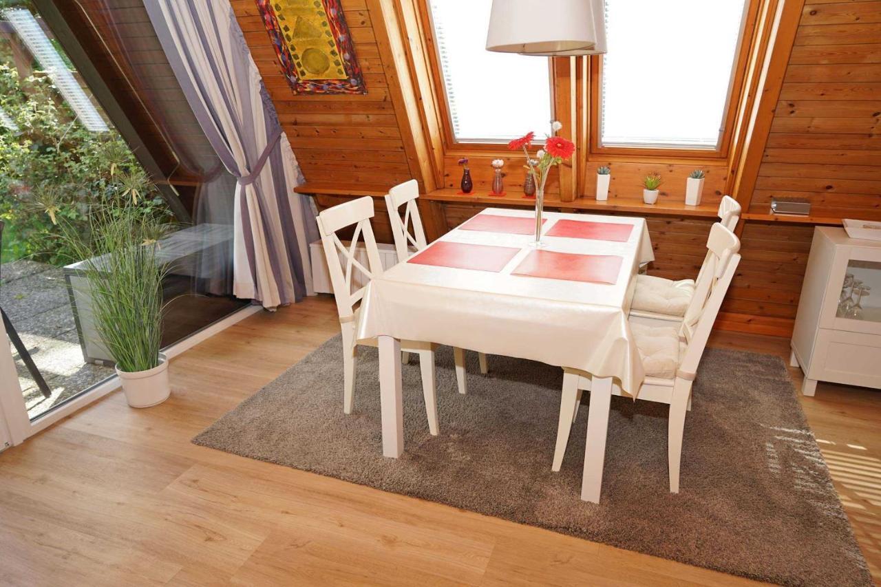 Villa Zeltdachhaus Mit Moderner Ausstattung à Damp Extérieur photo